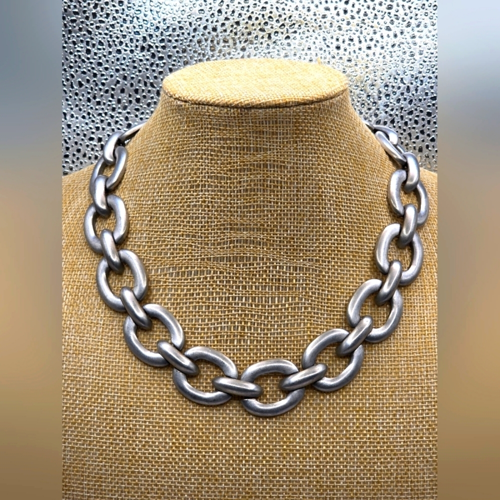 Hobe Chunky Silver Metal Chain Link Vintage Necklace